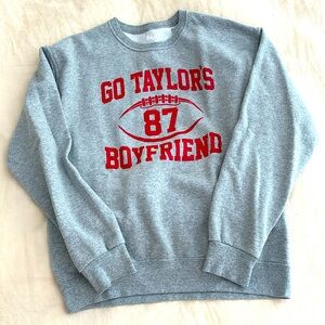 Swiftie sweatshirt